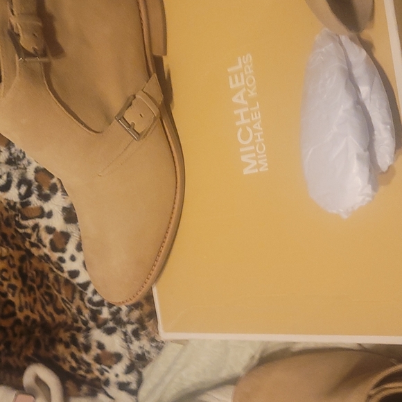 Michael Kors anclet boot - Picture 5 of 5